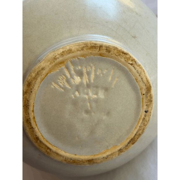 Pfaltzgraff Yorktowne Pottery Coffee/Tea Pot White & Blue No Lid - Picture 7 of 7